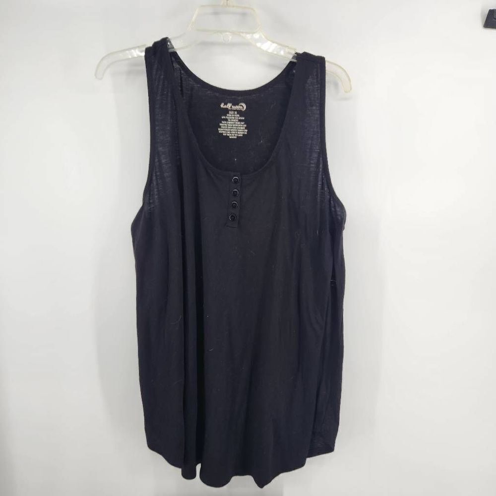 Half Moon Black 3/4 Button Tank Lightweight Women's XL